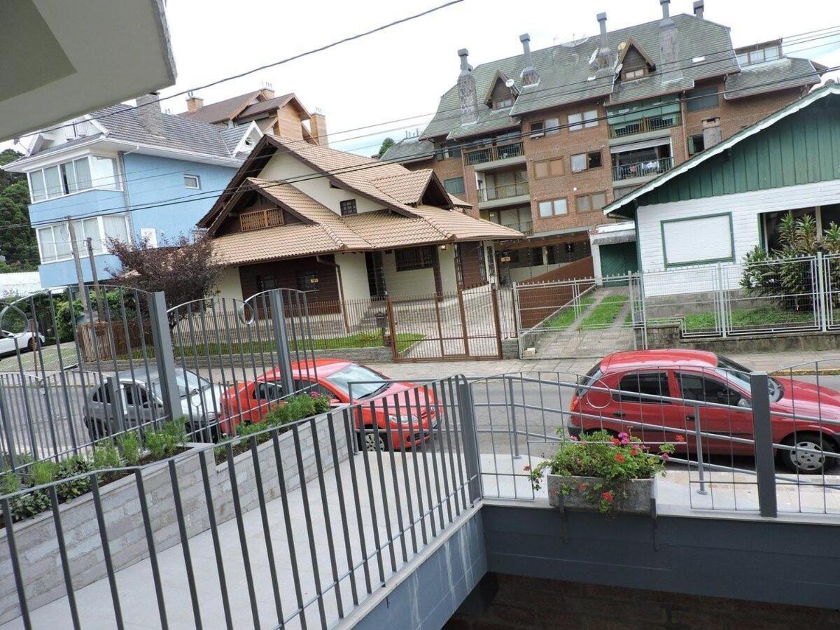Ape St Petrus Centro Gramado Apartment Ngoại thất bức ảnh